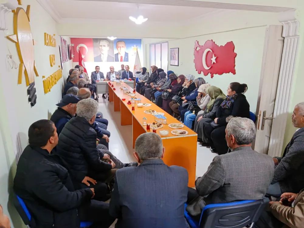 AK PARTİ’DE İLÇE DANIŞMA MECLİSLERİNİN ADRESİ ÇAY VE SULTANDAĞI OLDU