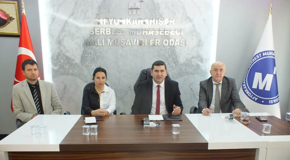 SGK MÜDÜRÜ ÇELİKBAŞ  KAYITDIŞI ÖNÜNE GEÇMEK LAZIM