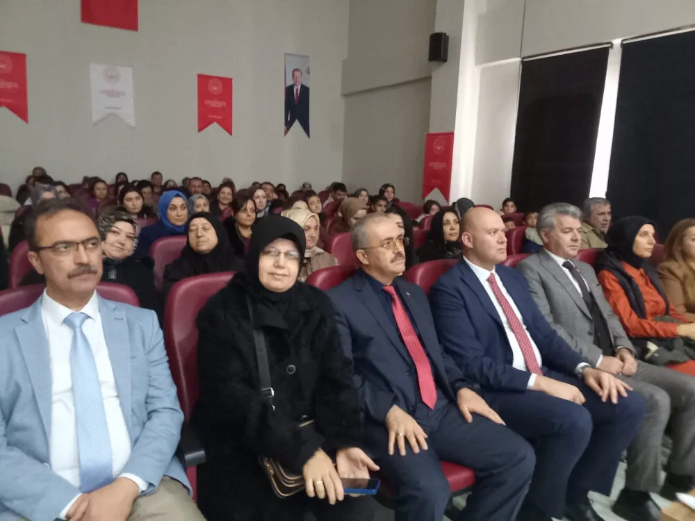 Afyonkarahisar Engelsiz Yaşam Merkezi’nde 3 Aralık Dünya Engelliler Günü Programı Düzenlendi