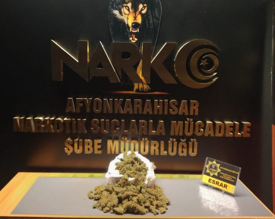 Narkotik yol uygulamasında eroin ele geçirdi