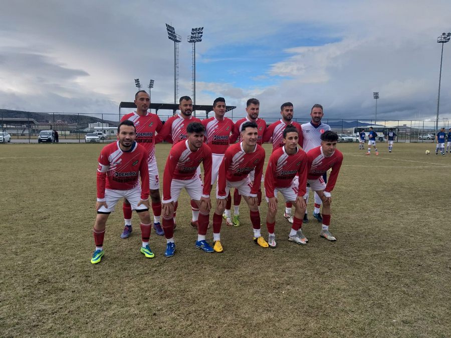 Dinar Belediye Spor deplasmanda 3 puanı aldı