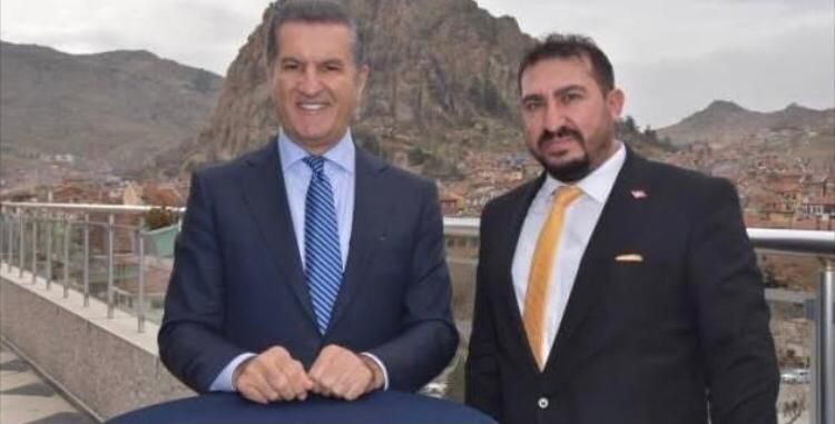Uysal: “Ülkeyi yönetenlere göre tarım mükemmel durumda”